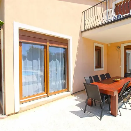 House 2199 *