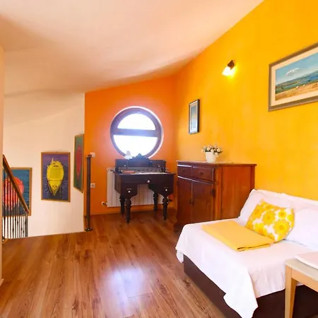 House 2199 Ližnjan
